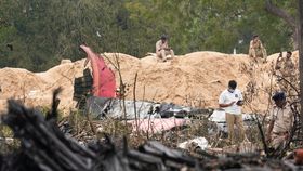 VIDEO Un avion cu 242 de persoane s-a prăbușit în India. Doi medici și copiii lor și-au pierdut viața